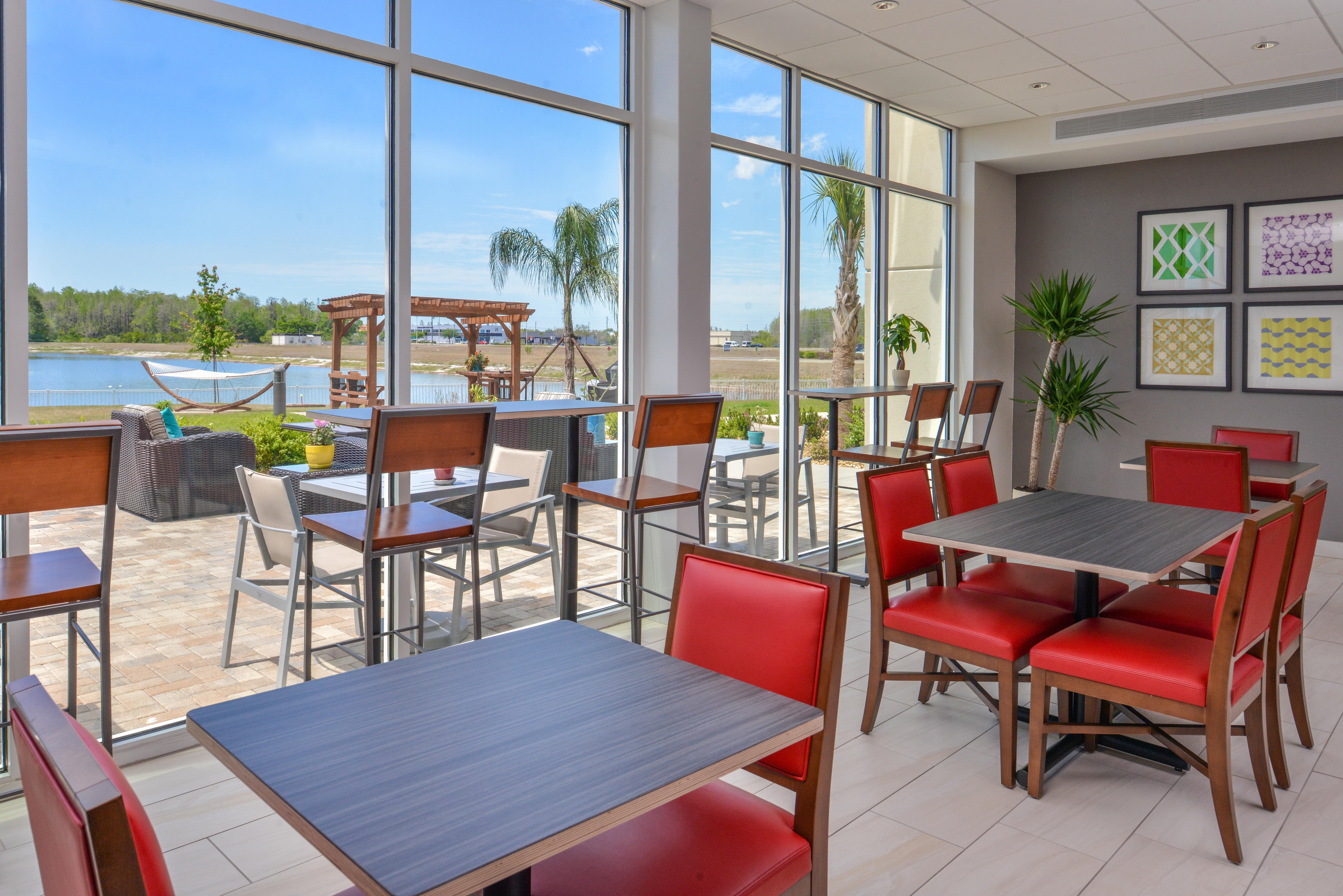 Holiday Inn Express & Suites Trinity By Ihg Εξωτερικό φωτογραφία